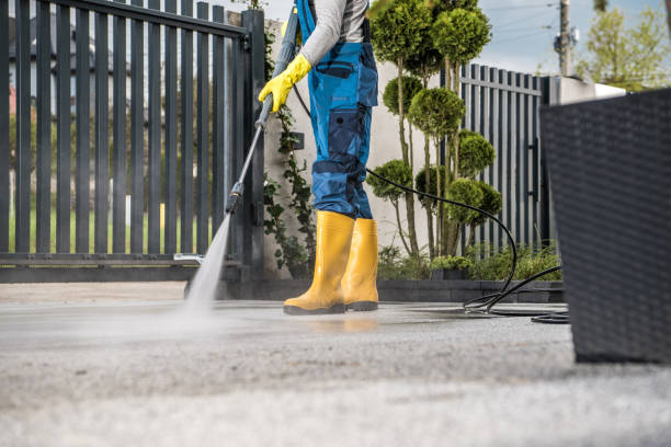 Why Choose Our Certified Pressure Washing Experts for Your Project Needs in Monette, AR?
